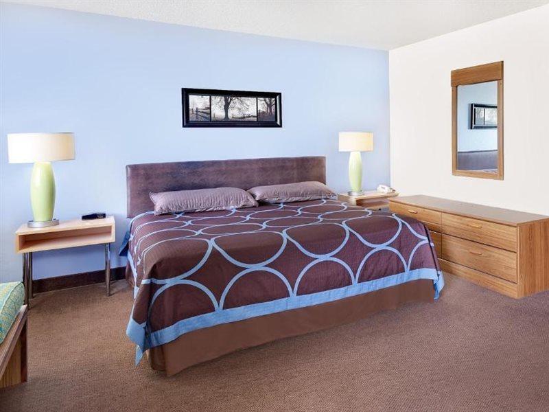 Motel Super 8 By Wyndham Newburgh/West Point Stewart Intl Airport Extérieur photo