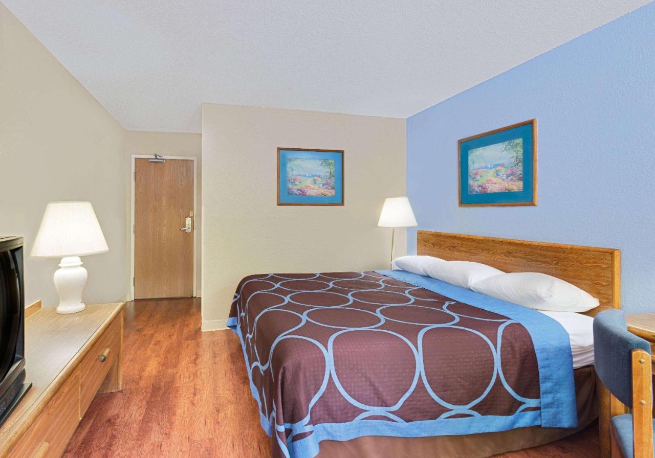 Motel Super 8 By Wyndham Newburgh/West Point Stewart Intl Airport Extérieur photo