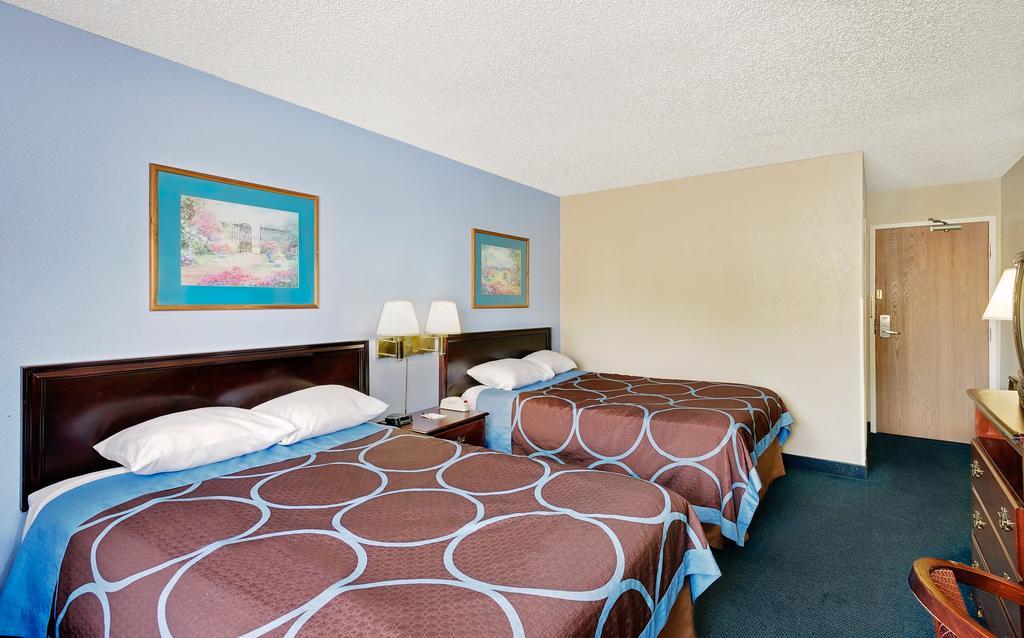Motel Super 8 By Wyndham Newburgh/West Point Stewart Intl Airport Extérieur photo